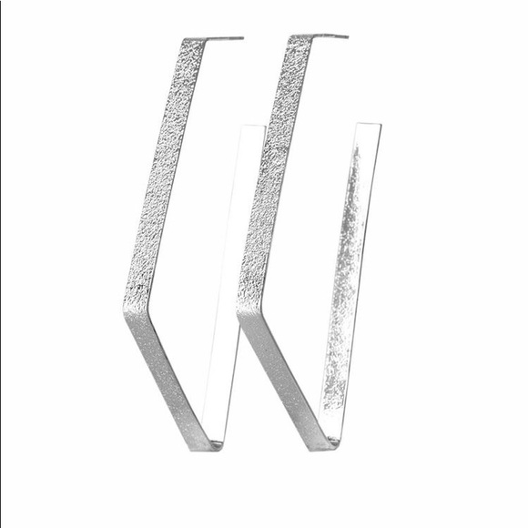 ✨3 for $10✨ Silver geometric hoops